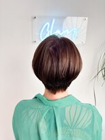 グランツ(GLANZ) 上品な艶カラーのナチュラルショート