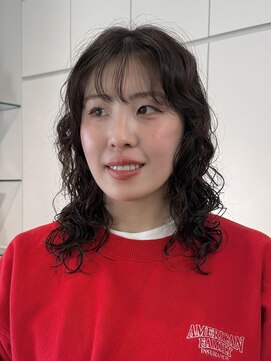 ロンドアンメゾン 原宿(Lond un Maison.) 大人ガーリー/ハイレイヤーカット/ミディアムレイヤーカット0112