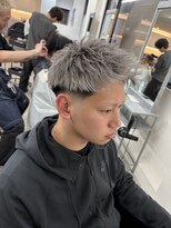 ハイセンス セカンド(HISENSE second) シルバーカラーフェードショート