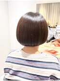 ショートボブ/前上がりボブ