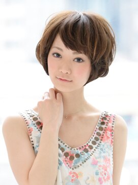 フェイス 赤羽 ネオ(face Akabane neo) ゆるふわショートスタイル/オン眉ショート