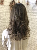 ミントベージュ