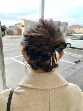 シエルフラッフィー 大人なまとめ髪