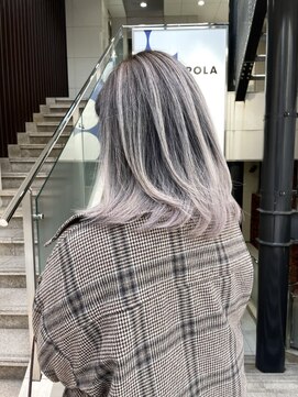 ジゼル(gisele) （小山）バレイヤージュ