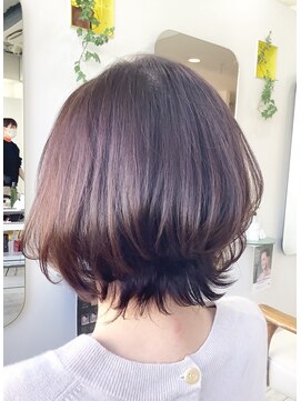 コクェット(coquette) 外ハネミディスタイル