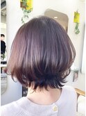 外ハネミディスタイル
