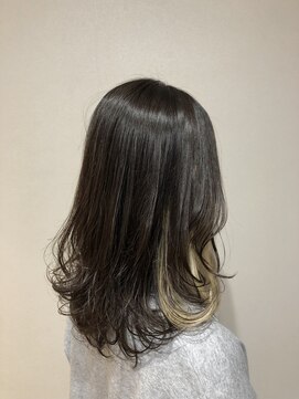 アトリア コースト 横浜(Atria Coast) 【10代20代】インナーレイヤーx地毛ブラック