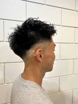 イッヒ 茅ヶ崎(IHHI) フェードベリーショート