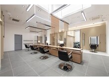 アース 新庄店(EARTH)の雰囲気（15席の広々とした店内でごゆっくりおくつろぎください。）