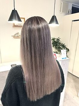 ベル(beLLe.)の写真/本格的な髪質改善なら"beLLe."髪の芯から毛先までまとまり、思わず触れたくなる美艶髪に。