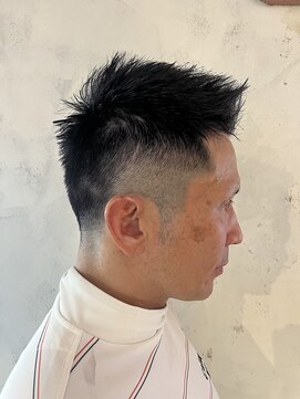 アドール(ADOR) #フェードカット