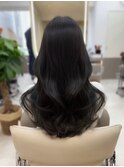 暗めグレー　ゆるふわウェーブ　韓国風　髪質改善