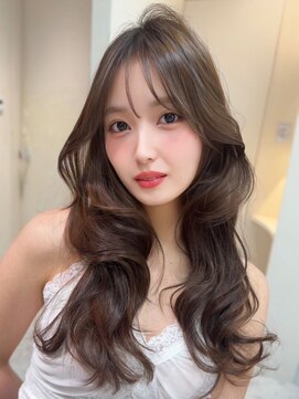 ロンドメリア 天神大名店(Lond Melia) レイヤーカット小顔に見せるヘア/韓国ヘア/髪質改善/福岡/天神