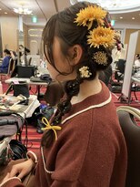 アンジュール グランデ(UNJOUR GRANDE) 編み下ろしヘアー