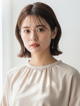 エレナ 那覇 新都心(Helena) 結べるくびれボブ/流しバング