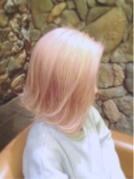 ヴォア(VOA) BOB×WHITE