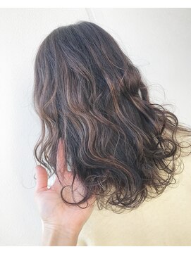 トリート 南行徳本店(TREAT) ハイライト×ライトサファリ