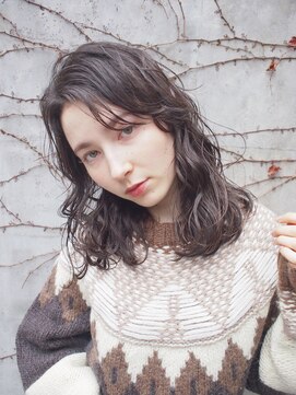 アクト 三鷹店(ACT) ウェーブミディアム/くすみベージュ 【ACT三鷹】