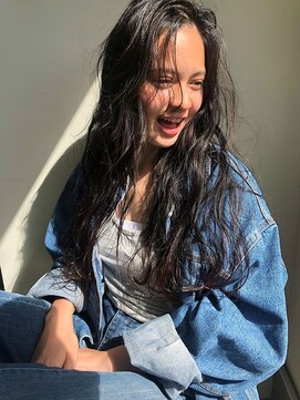 カフネ ジュントス ヨロ(Cafune' juntos YOLO) 《Cafune/YOLO》外国人風デジタルパーマ