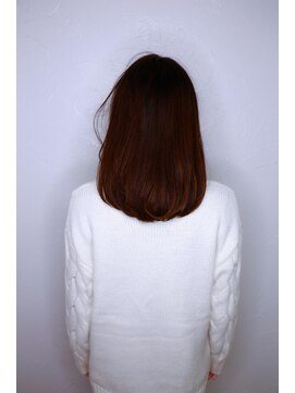 サクラビューティー リム(SAKURA Beauty limb) 前下がりセミディ