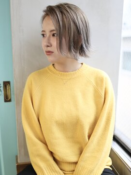 バース(BIRTH) 天神【BIRTH】耳掛け外ハネミニボブ×スモーキーグレージュ 5