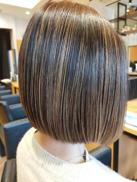 フレンズ 山鼻店(friend's) パツッとボブ