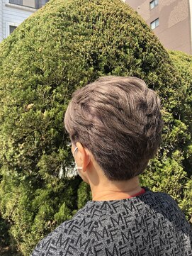 ボンビィヴァン(bon-vivant) 大分/府内町/脱白髪染め卒業