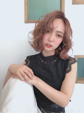 クシュ 所沢東口店(kusyu...) ベビーピンク/ホワイトピンク/オンブレ/ヨシンモリ/ウェーブ巻き