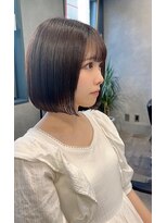 アイユー(ii+U)&nbsp;大人可愛い20代30代小顔丸みショートボブマッシュ