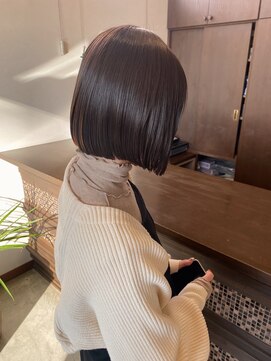 ショウビット(Show Bit) フェイスラインのボブ