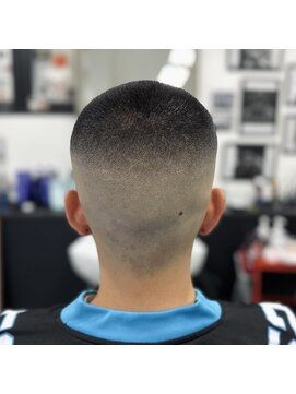 ザ フェイダーズ(The Faderz) スキンフェードクロップツイスト高円寺バーバー床屋メンズカット
