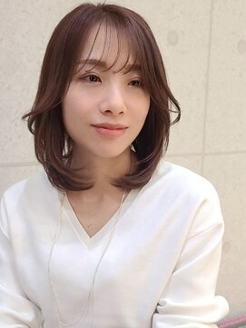 リプレイ(Replay) フェイスレイヤーミディアムヘア
