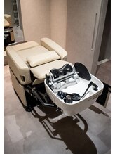 【個室は移動なし。シャンプーブース付き】