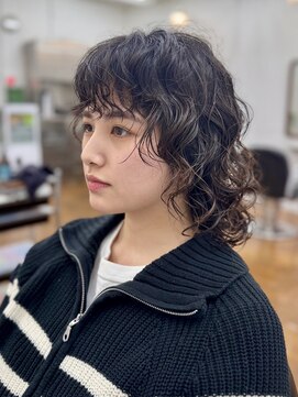 シータ(CITA) ミディアム×無造作パーマ