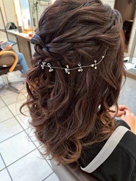 ソレイユトウキョウシブヤ(SOLEIL TOKYO shibuya) お呼ばれハーフアップアレンジ