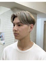 ヨハヘアガーデン(YOHA HAIR GARDEN) ◎センターパート×くすみベージュ