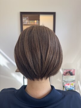 シロノハコ(SHIRO no HAKO) ショートボブ