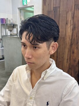 ファルベ(Farbe) フェザー/サーフカール/センターパート/波巻きツイスパ