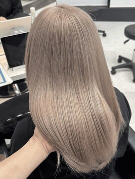 ビーシャンス(B.Chance) ミルクティーグレージュ