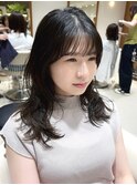 グレージュブラウン/ミディアムレイヤー/韓国巻き/顔周りカット