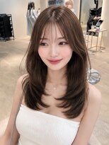 マインバイアフロートギンザ(MYNE by AFLOAT GINZA) レイヤーカット/顔まわりカット/後れ毛/韓国ヘア/くびれヘア