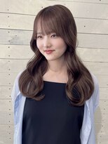 ルノン フィージュ(LUNON fieju)&nbsp;黒髪クラゲヘアーオリーブグレー小顔ココアベージュ
