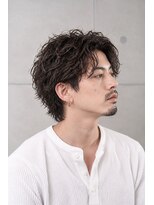 トラスト ザ バーバー 東京駅日本橋店(TRUST the Barber) アップバング/メンズショート/アップバングパーマ