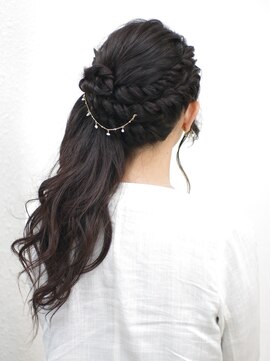 レクリヘアー(RecRe hair) 【ＲｅｃＲｅｈａｉｒ】バックカチューシャ×サイドハーフアップ