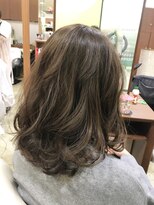 アクラ 上本町店(Acura.) [hair's curare]グレージュミディー