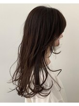 《Aujuaトリートメントで綺麗なロングヘアに伸ばせる》