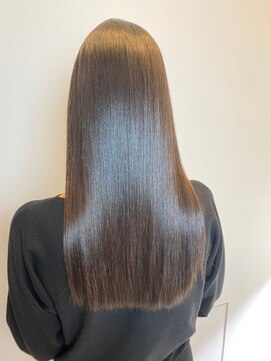 ボンズサロン(BONDZSALON) 艶髪ロングヘア×髪質改善縮毛矯正【麻布十番六本木】