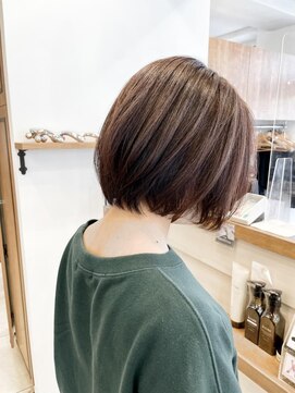 ペイジバイネオリーブ 吉祥寺店(Paige by Neolive) フラットラインボブ