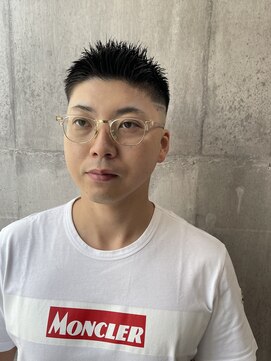 メンズアンダーバーホワイト 南海難波店(Men's _WHITE) フェードカット×ラインカット