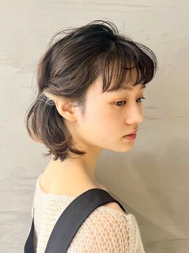 エミュ 伏見 国際センター(emu) ふんわりボブ/イヤリングカラー/インナーカラー/ショートバング